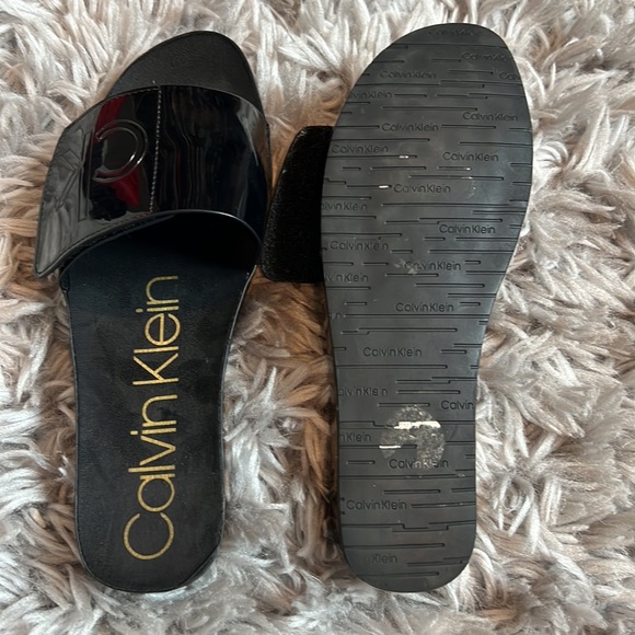 Calvin Klein black slides, size 7 - Picture 5 of 5
